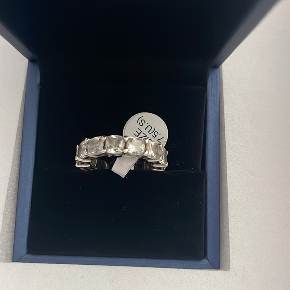 Ring - Picture 2 of 3